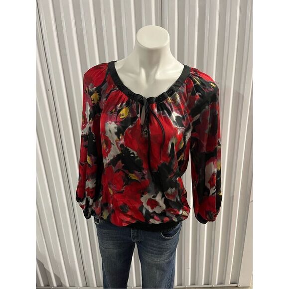 New direction top - Picture 1 of 2